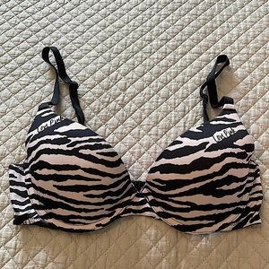 VS Pink wear everywhere push-up zebra print 34b fully adjustable straps